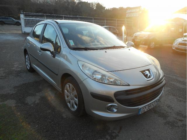 PEUGEOT 207 1.6 HDi90 pack clim, voiture occasion