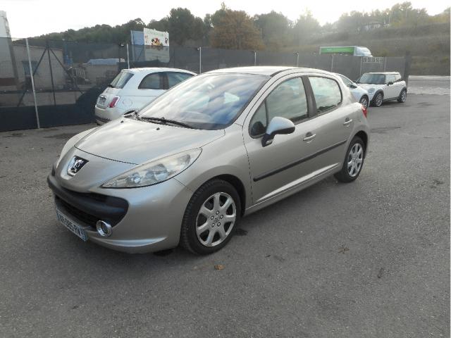 PEUGEOT 207 1.6 HDi110 pack clim, voiture occasion