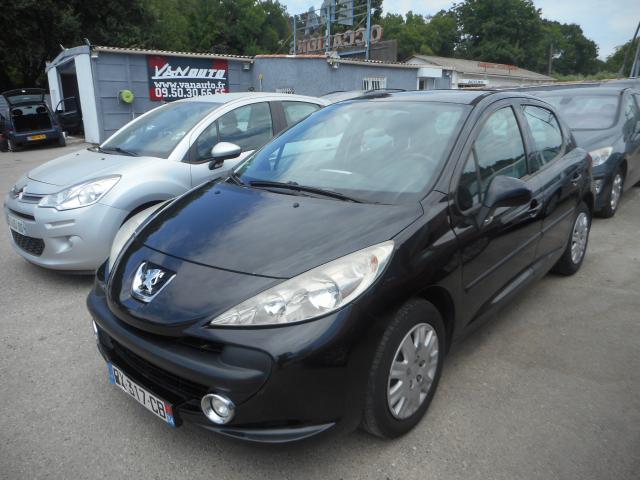 PEUGEOT 207 HDi pack clim, voiture occasion
